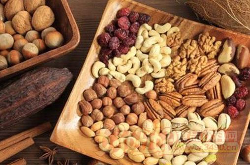 堅果類食品 營養寶庫與食用安全指南